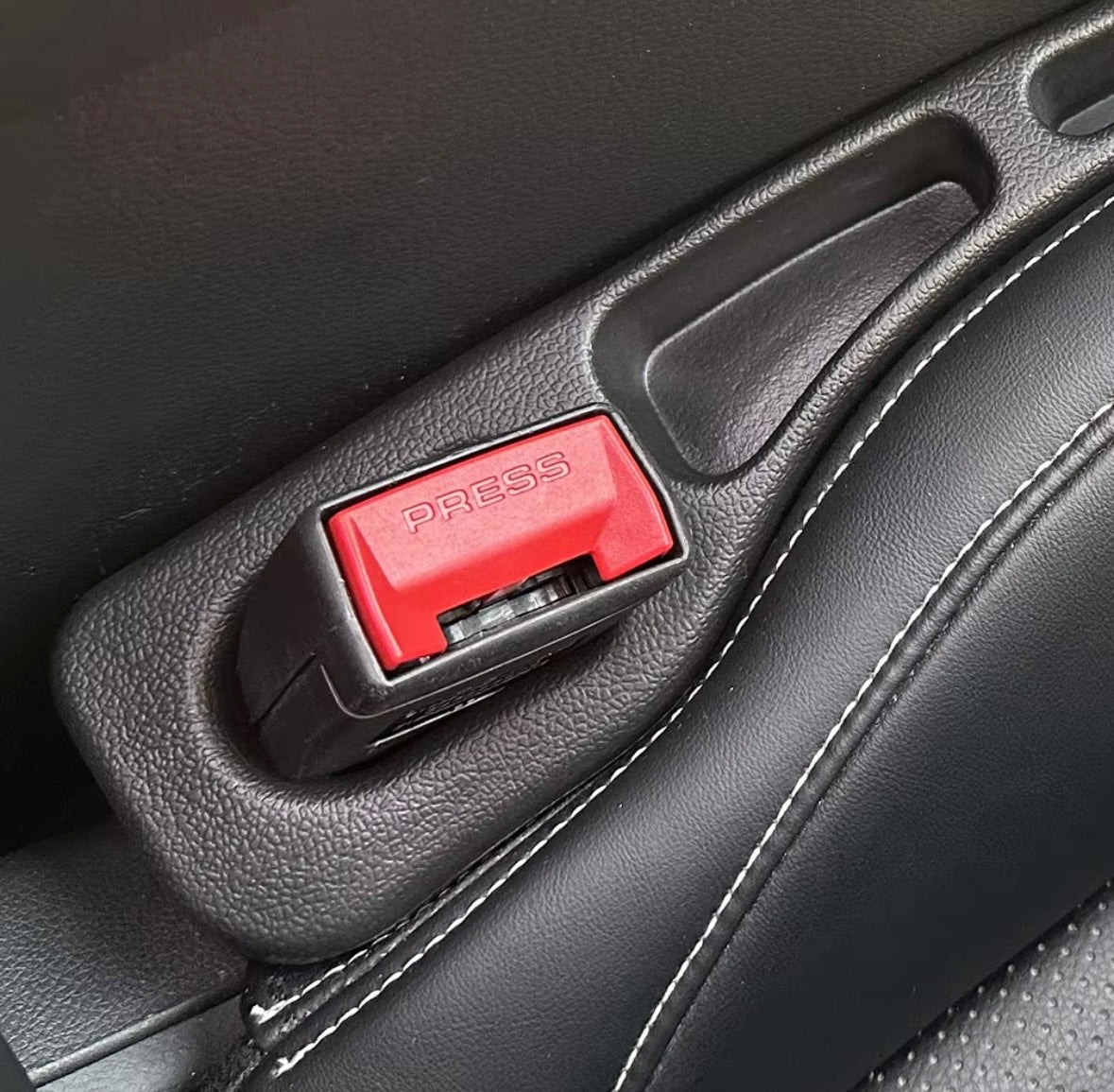 Velaro™ Car Seat Gap Organizer